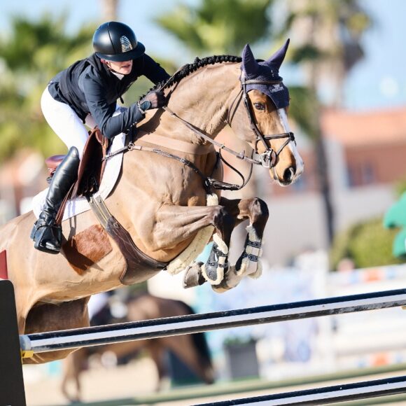 Giavanna Rinaldi and Mijnheer van de Lentamel take the top honours in the CSI2 1.45m Oliva Nova Beach & Golf Resort Grand Prix - 1