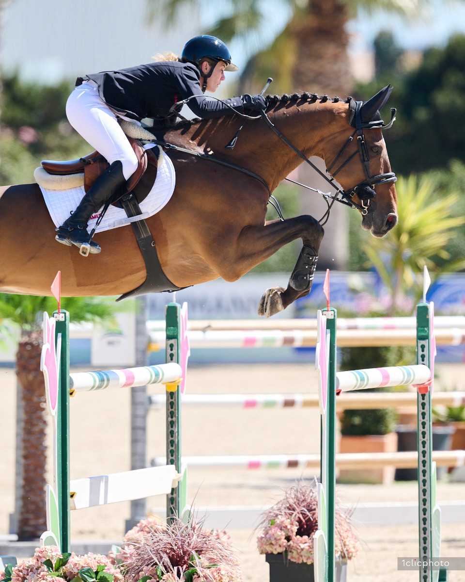 Everything comes together for Janne Friederike Meyer-Zimmermann 1 Everything comes together for Janne Friederike Meyer-Zimmermann
and Iron Dames Just A Dream in the CSI3* CHG Grand Prix in Oliva Nova