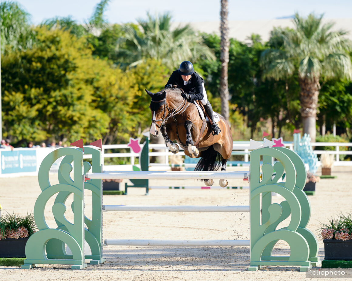Gold tour 1m50 - Grand Prix, Julio Arias Cueva, ESP, FILOU DU MANOIR Julio Arias Cueva and Filou du Manoir win the CSI3* 1.50m Oliva Nova Beach & Golf Resort Grand Prix at Autumn MET II 2025
