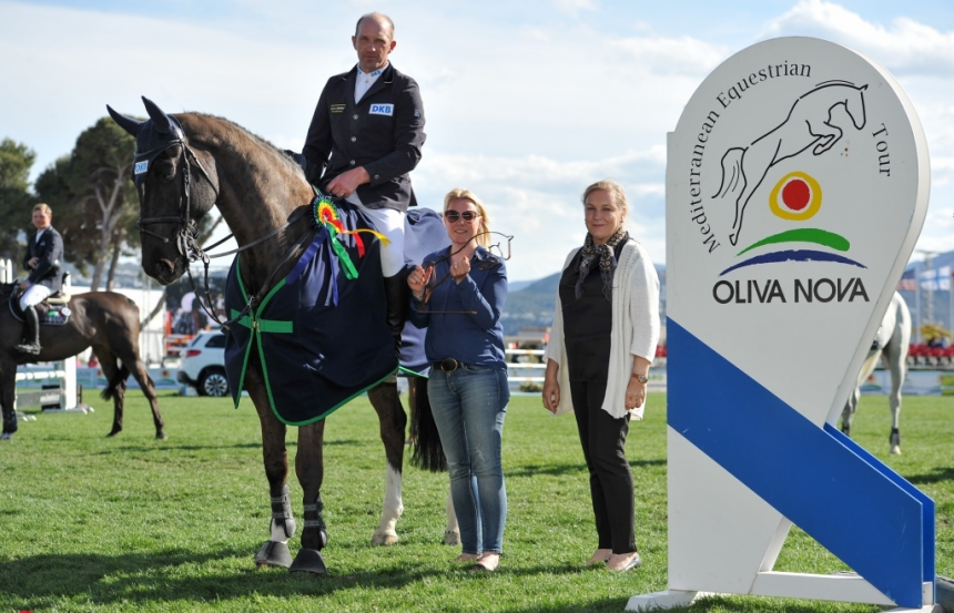 Holger Wulschner protagoniza la victoria del Gran Premio hoy en Oliva Nova