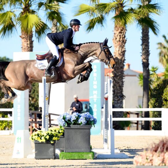 Niels Bruynseels and Credibilis van het Lindenhof Z kick off Spring MET 2025 with a win in the CSI2* CHG Grand Prix