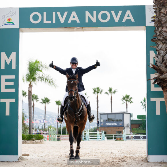 Niall Talbot and Charming Dream Z claim the first Grand Prix victory of Autumn MET 2026 AUTUMN MET 2025